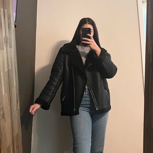Zara women’s fur lined shearling jacket